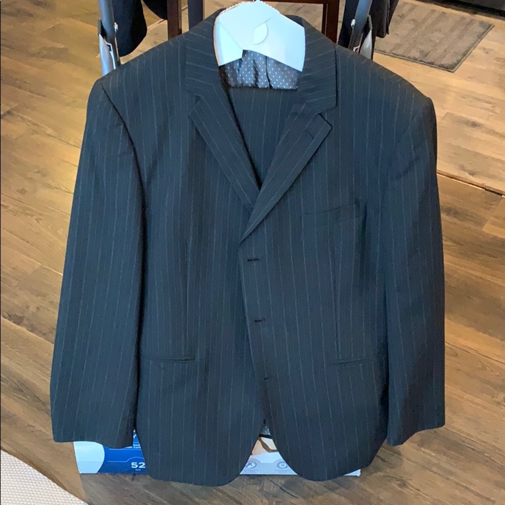 Suit